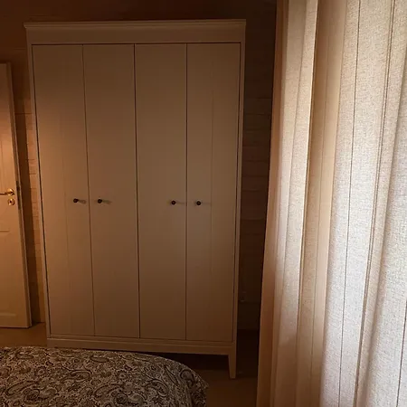 Letniskowy Pod Debem Nad Jeziorem Miedwie, بيت للعطل *